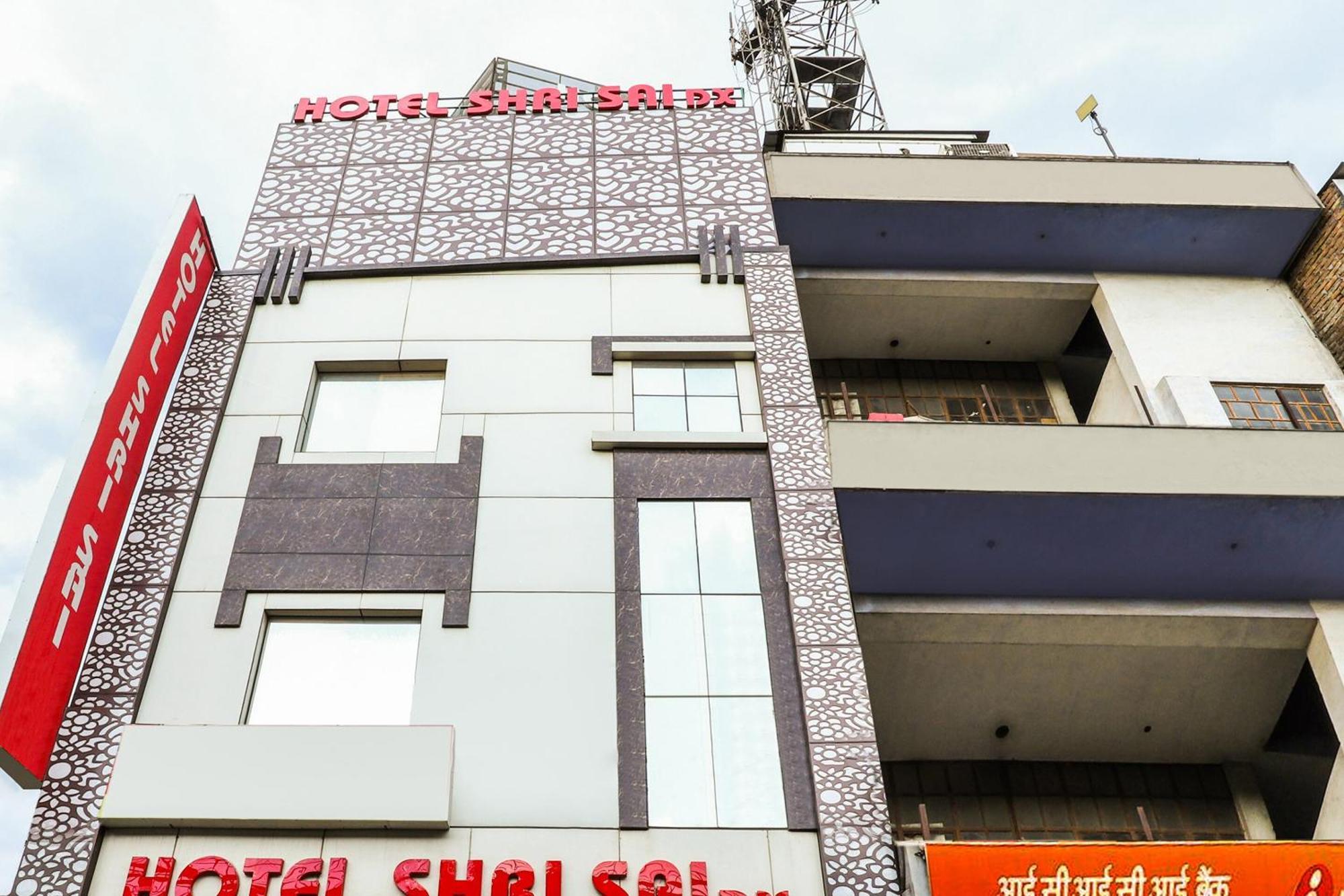 Hotel O Shri Sai Дели Экстерьер фото